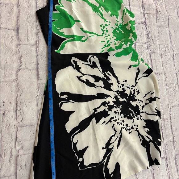 🔵Sandra Darren Vibrant Green and White Dress - Picture 6 of 12